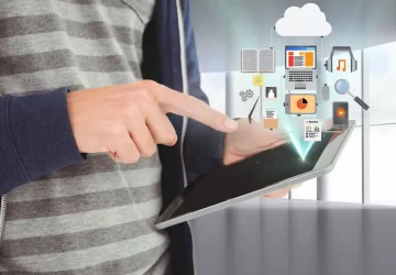 finger-interface-laptop-hipster-cropped